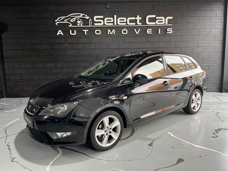 Usado Seat Ibiza ST FR 105 HP (77 kW) 2015 Preto Carrinha