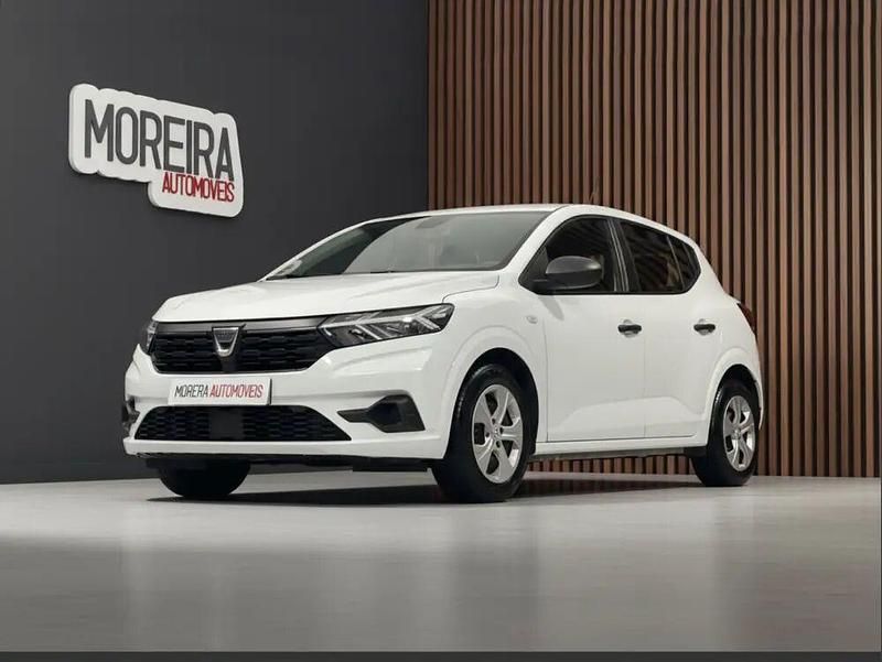Usado Dacia Sandero Essentiel 67 HP (49 kW) 2022 Amarelo