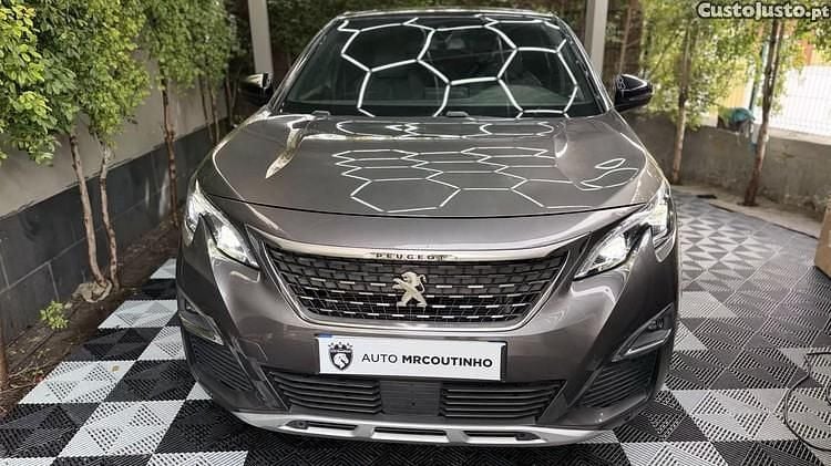 Usado Peugeot 3008 GT-line 130 HP (95 kW) 2017 Outra SUV