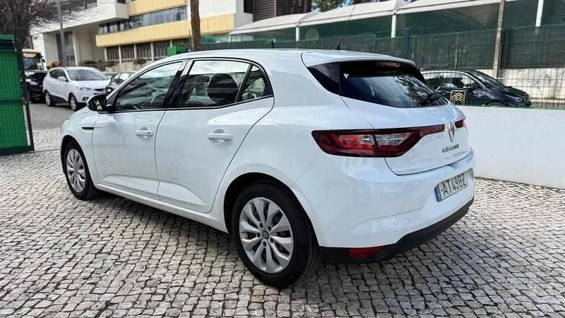 Usado Renault Mégane GrandTour 90 HP (66 kW) 2019 Branco Carrinha