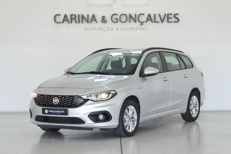 Cinza prata Usado 2020 Fiat Tipo Lounge Carrinha | € 11.950 (Preço justo) - Imagem 1/4