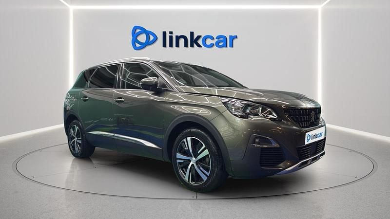 Usado Peugeot 5008 130 HP (95 kW) 2020 Azul SUV