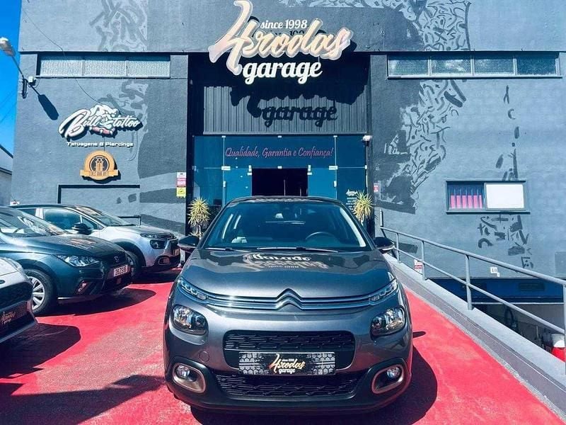 Cinza Usado 2019 Citroën C3 Origins Citadino | € 13.900 (Preço elevado) - Imagem 1/4