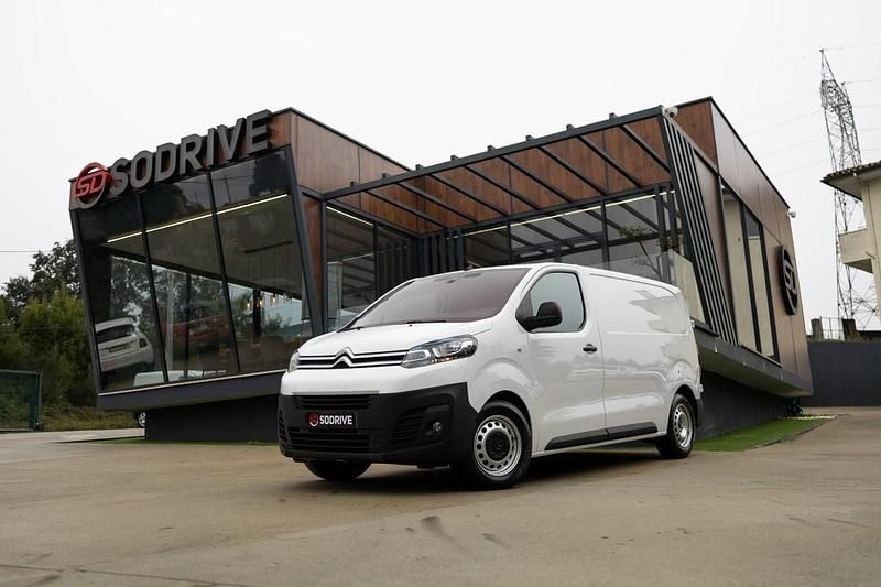 Branco Usado 2021 Citroën Jumpy | € 18.900 (Preço justo) - Imagem 1/4