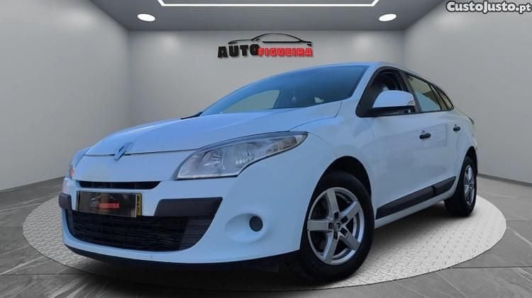 Branco Usado 2009 Renault Mégane GrandTour Business Carrinha | € 5.900 (Preço justo) - Imagem 1/1
