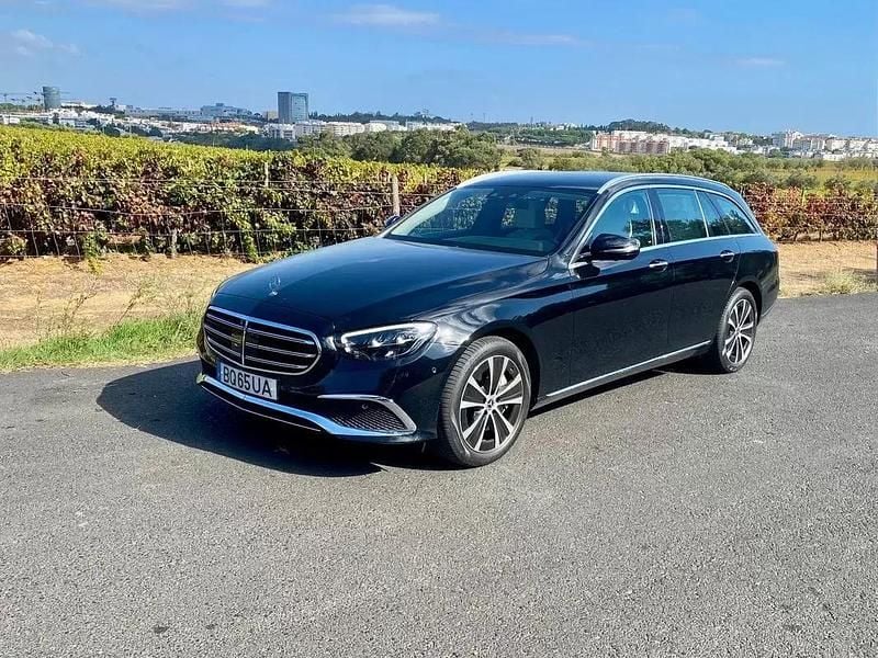 Preto Usado 2022 Mercedes E300 Exclusive Carrinha | € 38.900 (Bom preço) - Imagem 1/4