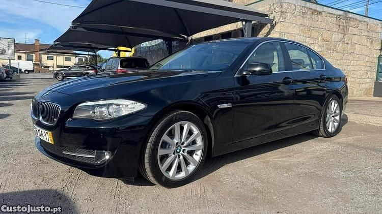 Preto Usado 2011 BMW 520 Exclusive Sedan | € 13.900 (Preço elevado) - Imagem 1/1