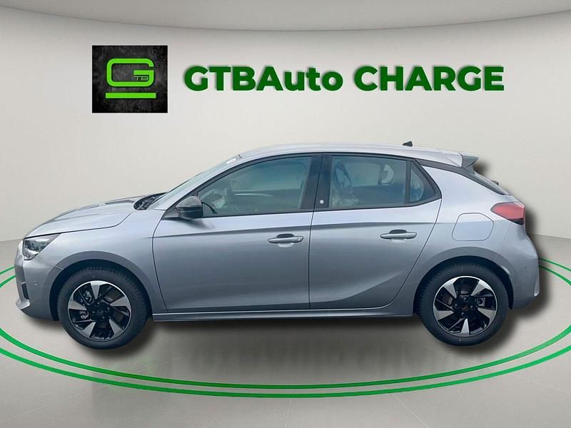 Cinza Usado 2024 Opel Corsa-e Citadino | € 24.900 (Preço elevado) - Imagem 1/4