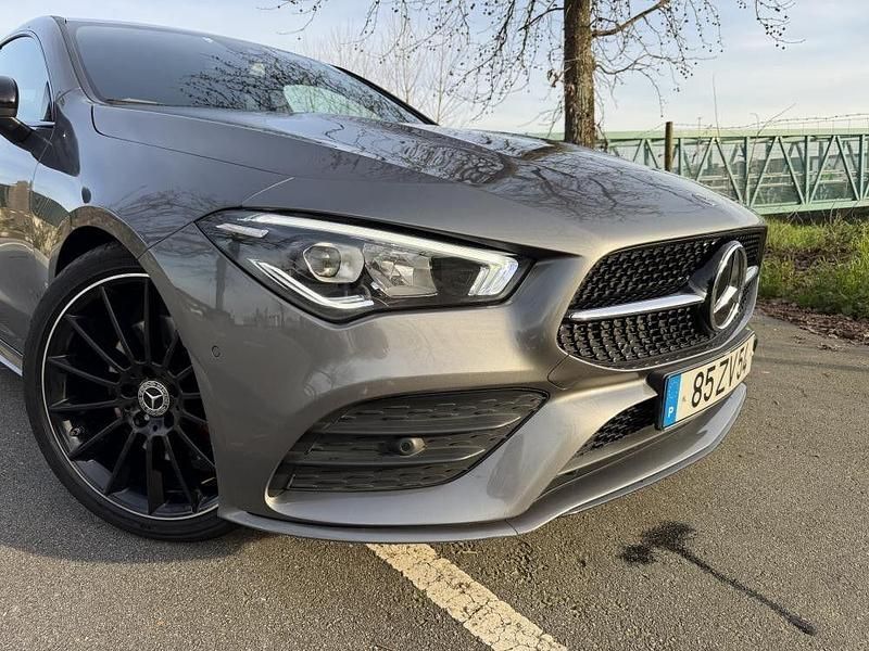 Usado Mercedes CLA200 AMG line 150 HP (110 kW) 2020 Cinza Sedan