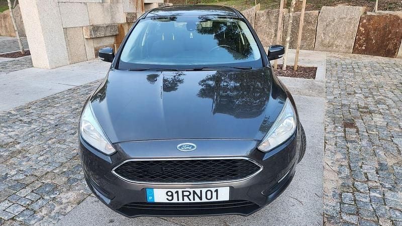 Usado Ford Focus 100 HP (73 kW) 2016 Sedan