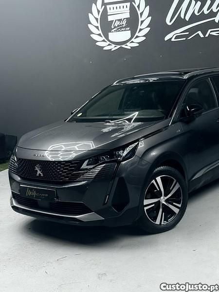 Usado Peugeot 5008 GT 131 HP (96 kW) 2022 Cinza Monovolume