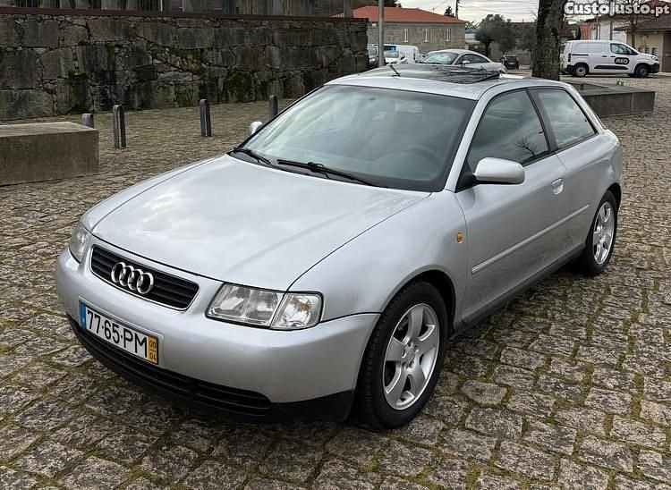 Cinza Usado 2000 Audi A3 Coupé | € 3.790 - Imagem 1/1
