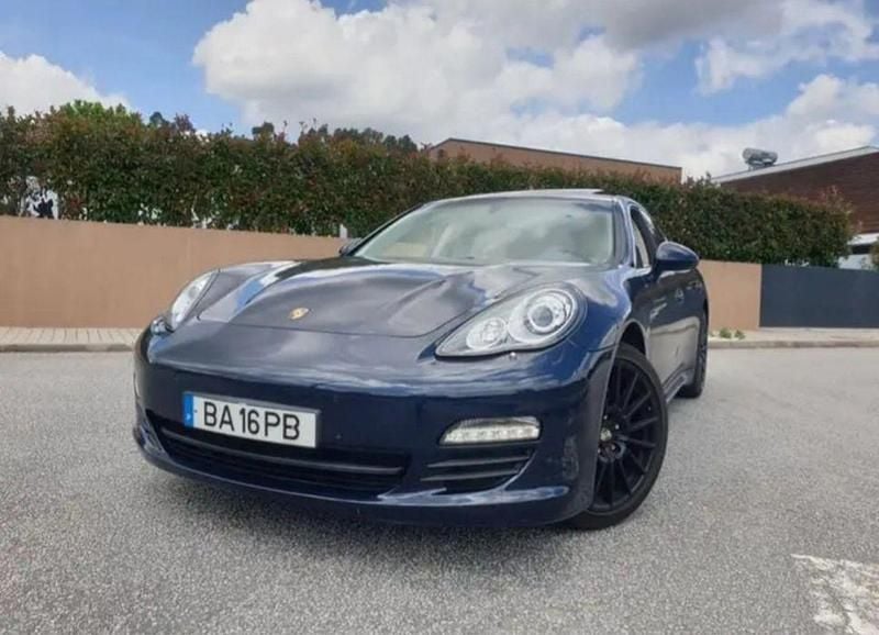 Usado Porsche Panamera 380 HP (279 kW) 2012 Sedan