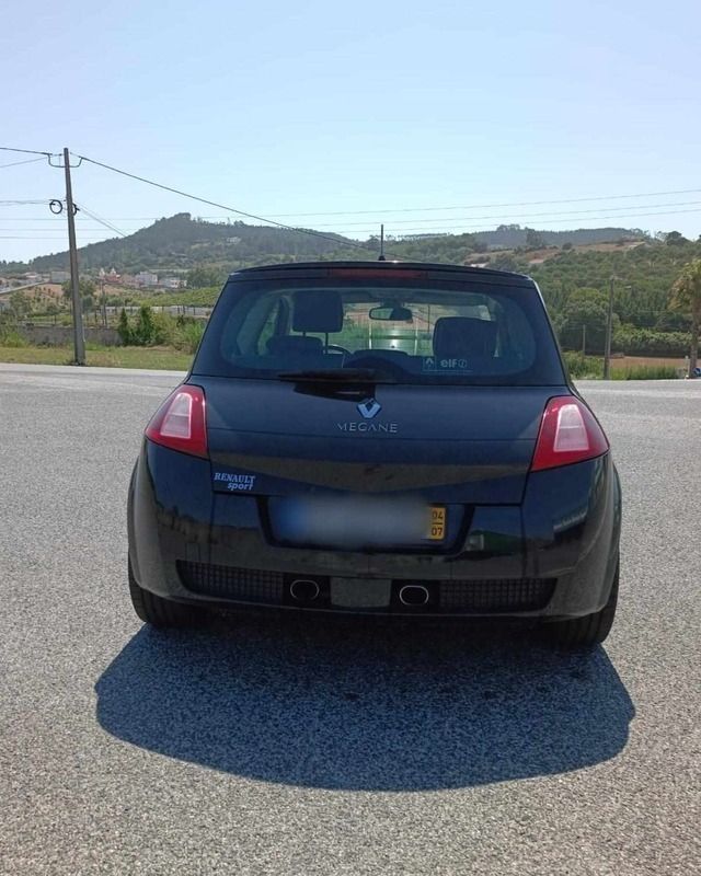 Usado Renault Mégane Coupé R.S. 225 HP (165 kW) 2004 Preto Coupé