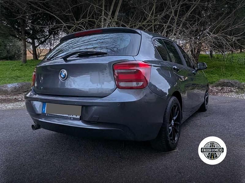 Usado BMW 116 116 HP (85 kW) 2012 Cinzento Citadino
