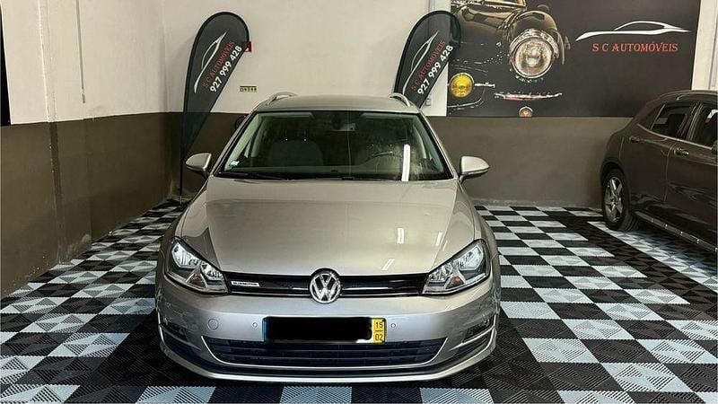 Usado 2015 VW Golf VII Sedan | € 12.490 (Bom preço) - Imagem 1/4