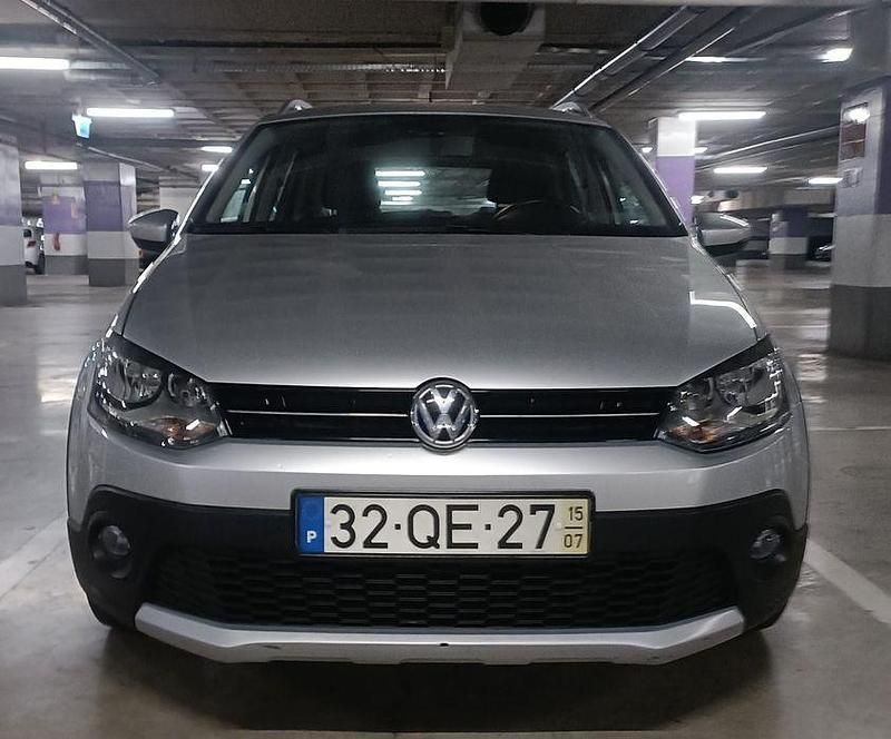 Usado 2015 VW Polo Cross Citadino | € 11.950 - Imagem 1/4
