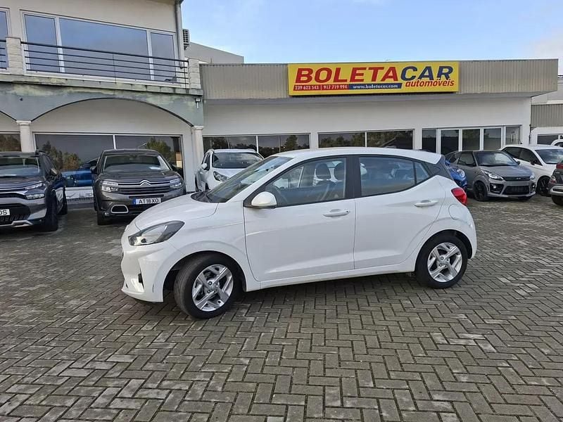 Branco Usado 2023 Hyundai i10 GO! Citadino | € 14.750 (Preço justo) - Imagem 1/4