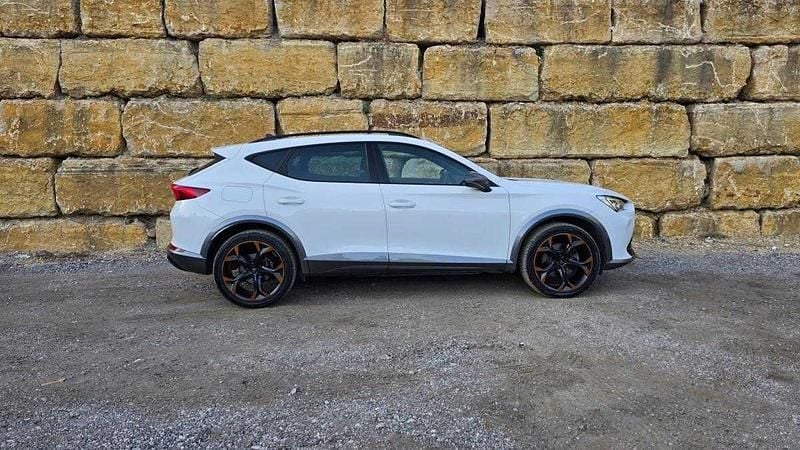 Usado Cupra Formentor 204 HP (150 kW) 2022 Branco SUV