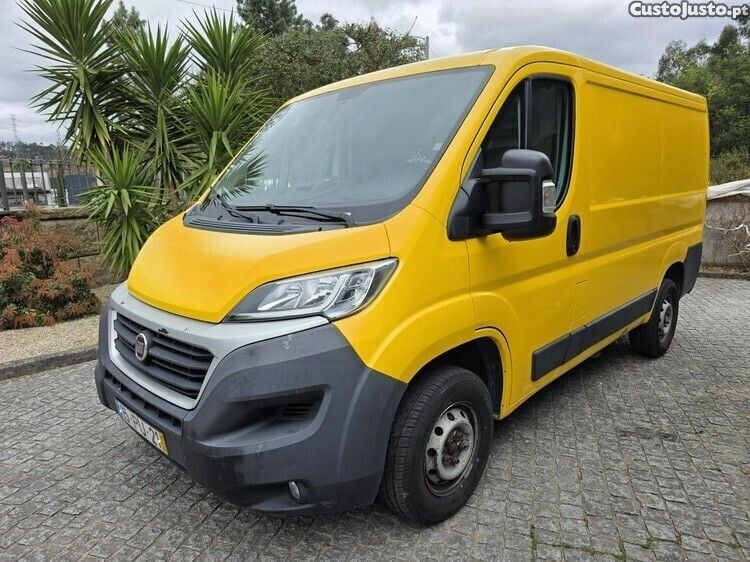 Amarelo Usado 2015 Fiat Ducato Van | € 9.980 - Imagem 1/1
