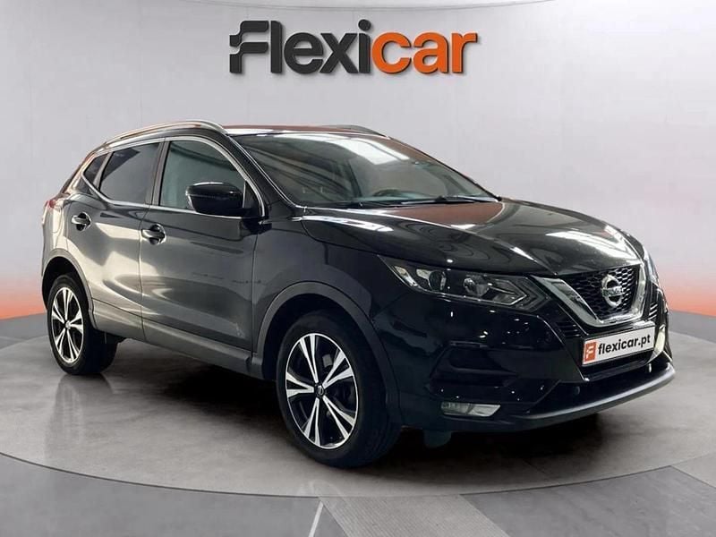 Preto Usado 2020 Nissan Qashqai N-Connecta SUV | € 20.490 (Preço justo) - Imagem 1/4
