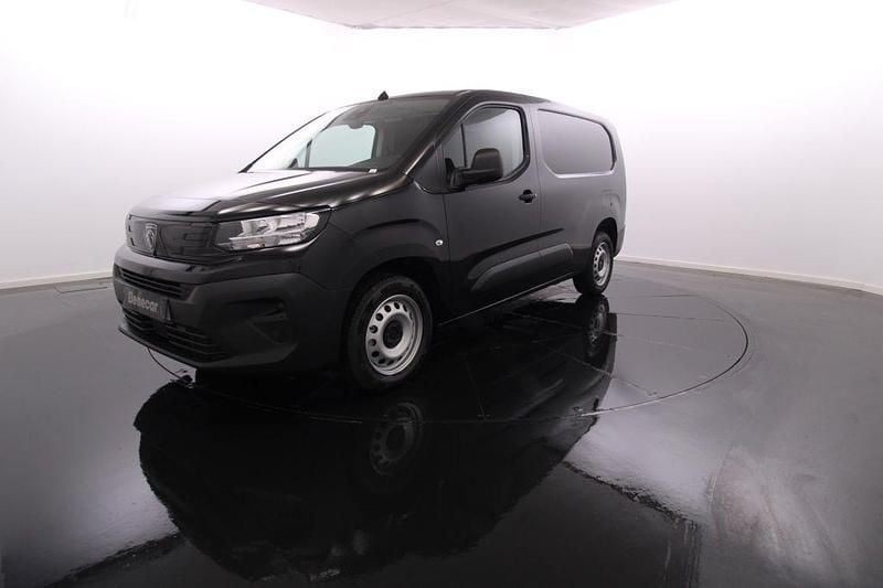 Preto Usado 2024 Peugeot Partner Monovolume | € 22.450 (Caro) - Imagem 1/4