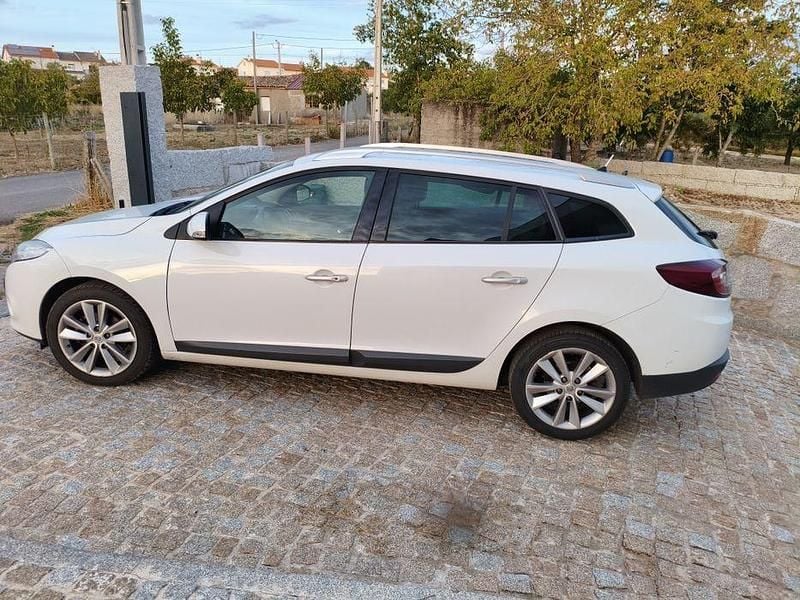 Usado 2011 Renault Mégane III Sedan | € 7.000 (Preço justo) - Imagem 1/4