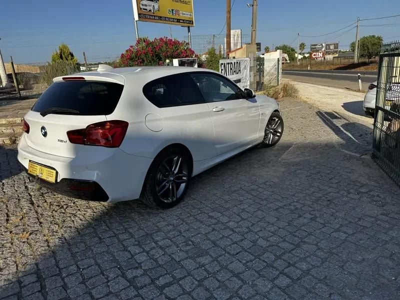 Usado BMW 116 116 HP (85 kW) 2019 Branco Citadino