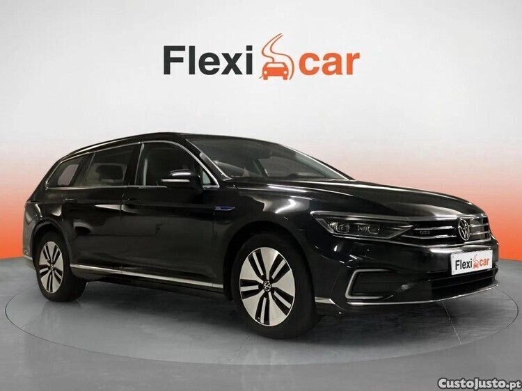 Preto Usado 2021 VW Passat GTE | € 23.480 (Bom preço) - Imagem 1/1