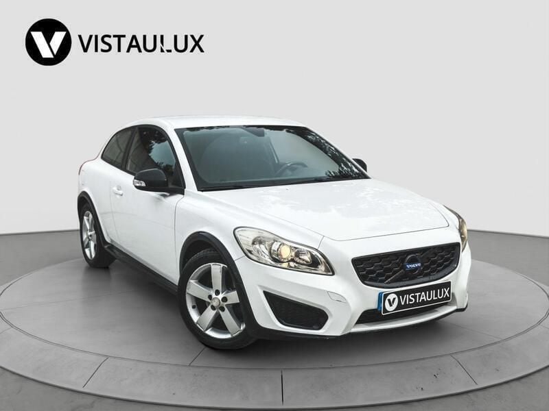 Usado Volvo C30 Kinetic 115 HP (84 kW) 2011 Branco Citadino