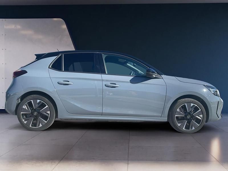 Usado Opel Corsa-e 100 kW (136 HP) 2024 Outra Citadino