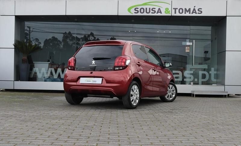 Usado Peugeot 108 72 HP (52 kW) 2021 Vermelho