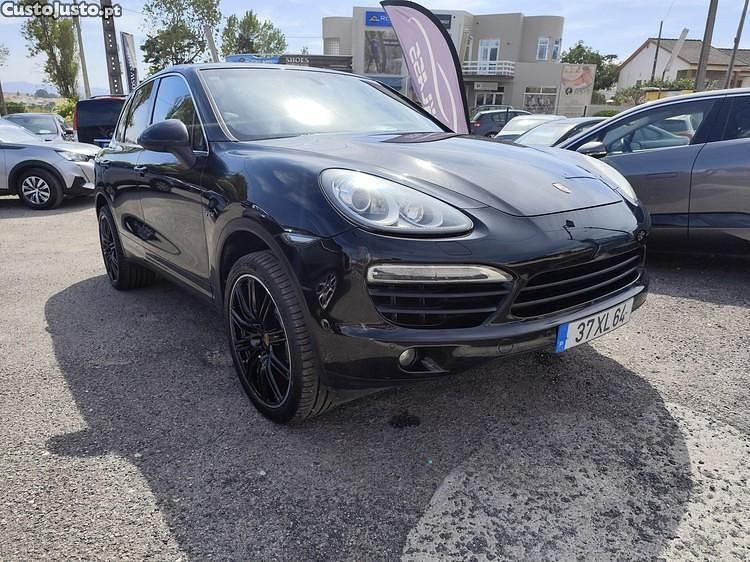 Preto Usado 2010 Porsche Cayenne S E-Hybrid SUV | € 28.900 (Preço justo) - Imagem 1/1