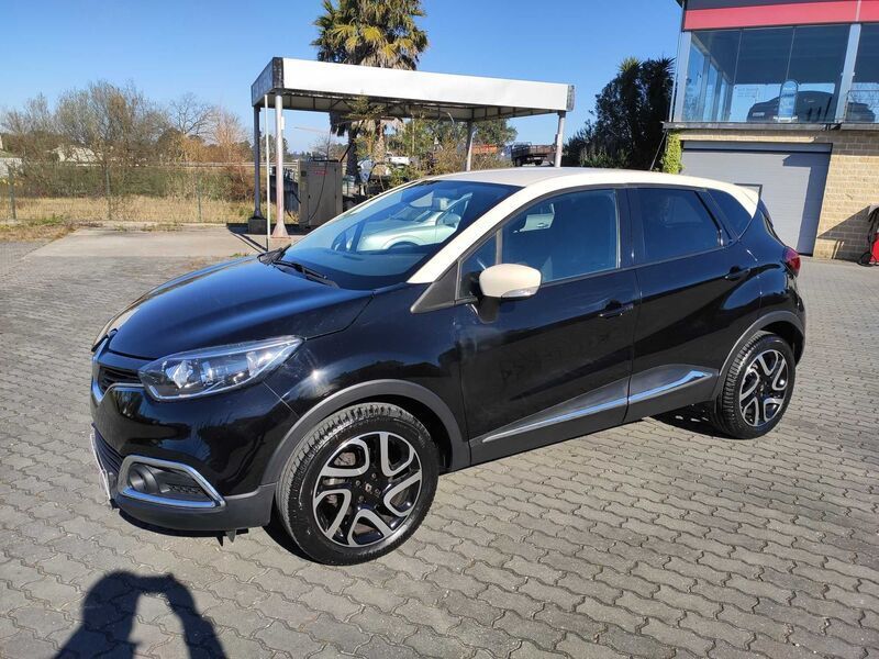 Preto Usado 2016 Renault Captur SUV | € 16.990 (Caro) - Imagem 1/4