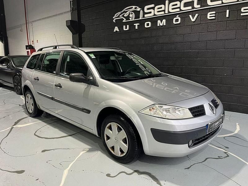 Usado Renault Mégane GrandTour Dynamique 85 HP (62 kW) 2005 Cinza Carrinha