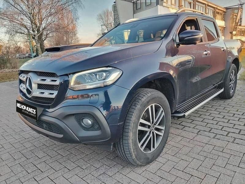 Azul Usado 2018 Mercedes X250 Pickup | € 27.500 - Imagem 1/4