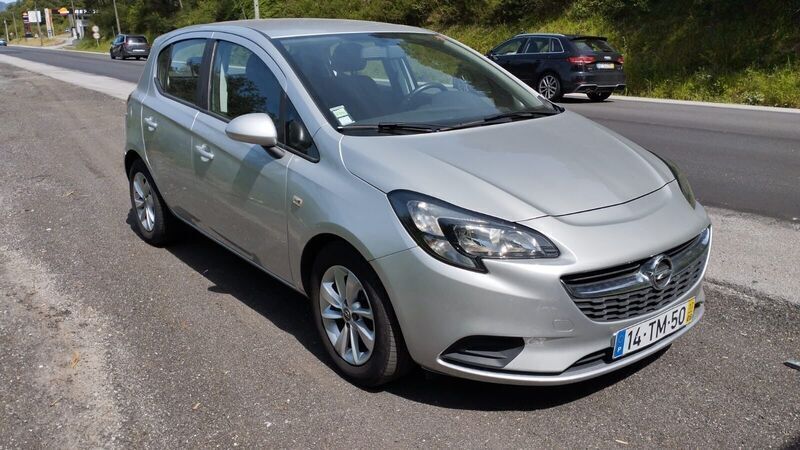 Cinza Usado 2017 Opel Corsa Cosmo Citadino | € 8.500 (Preço justo) - Imagem 1/4