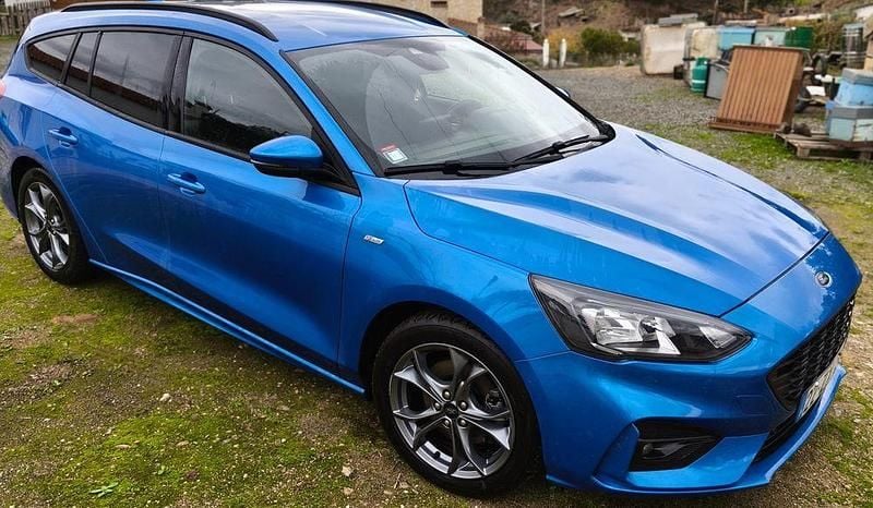 Usado Ford Focus ST-Line 125 HP (91 kW) 2020 Carrinha