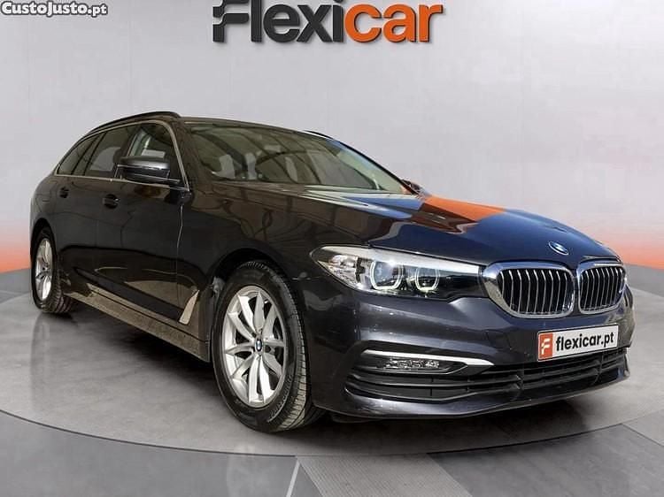 Cinza Usado 2019 BMW 520 | € 27.490 (Super Preço) - Imagem 1/1