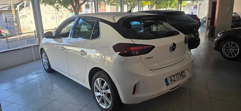 Usado Opel Corsa 75 HP (55 kW) 2022 Branco Citadino