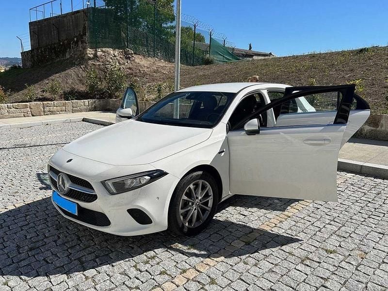 Usado 2021 Mercedes A250 Sedan | € 24.000 (Super Preço) - Imagem 1/4
