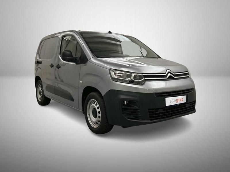 Cinzento Usado 2022 Citroën e-Berlingo Monovolume | € 22.490 - Imagem 1/4