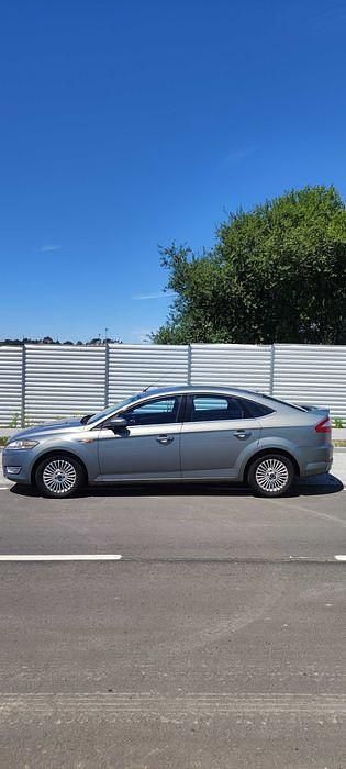 Usado 2008 Ford Mondeo Sedan | € 7.000 (Preço justo) - Imagem 1/4
