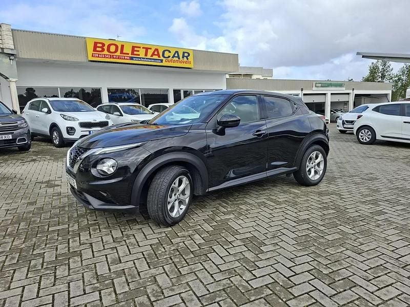 Usado Nissan Juke Acenta 114 HP (83 kW) 2021 Preto SUV