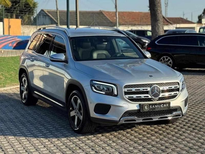 Usado Mercedes GLB180 116 HP (85 kW) 2021 Cinzento SUV