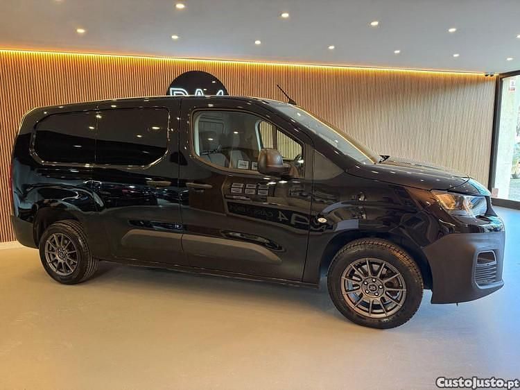Preto Usado 2019 Peugeot Partner Van | € 14.490 (Caro) - Imagem 1/1
