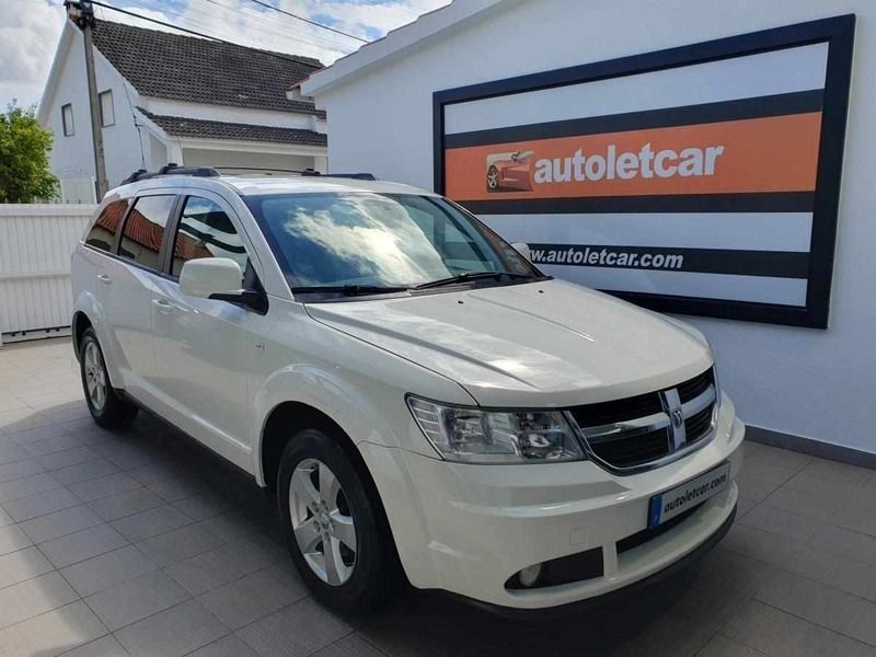 Branco Usado 2010 Dodge Journey SXT SUV | € 11.900 (Preço justo) - Imagem 1/4