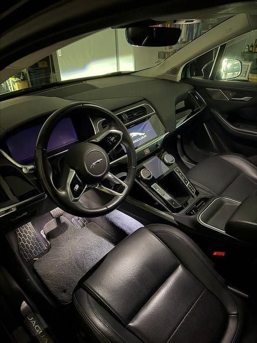Usado Jaguar I-Pace SE 294 kW (400 HP) 2019 Preto SUV