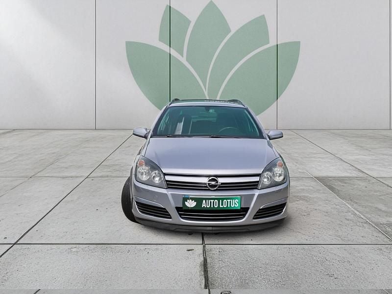 Usado Opel Astra Elegance 100 HP (73 kW) 2004 Cinza Carrinha