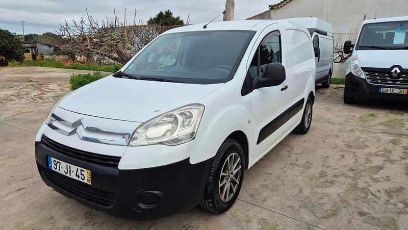 Usado Citroën Berlingo 75 HP (55 kW) 2010 Branco Monovolume